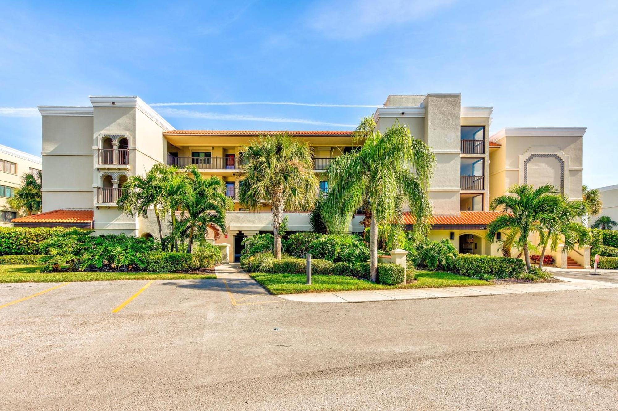 Land'S End 7-203 Beach Front - Premier Villa St. Pete Beach Exterior photo