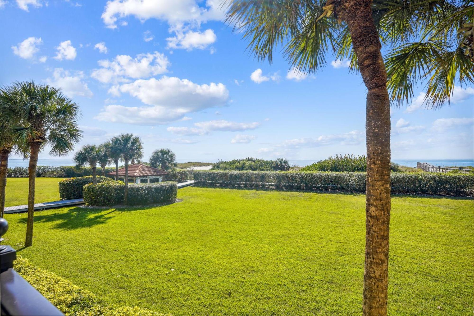 Land'S End 7-203 Beach Front - Premier Villa St. Pete Beach Exterior photo