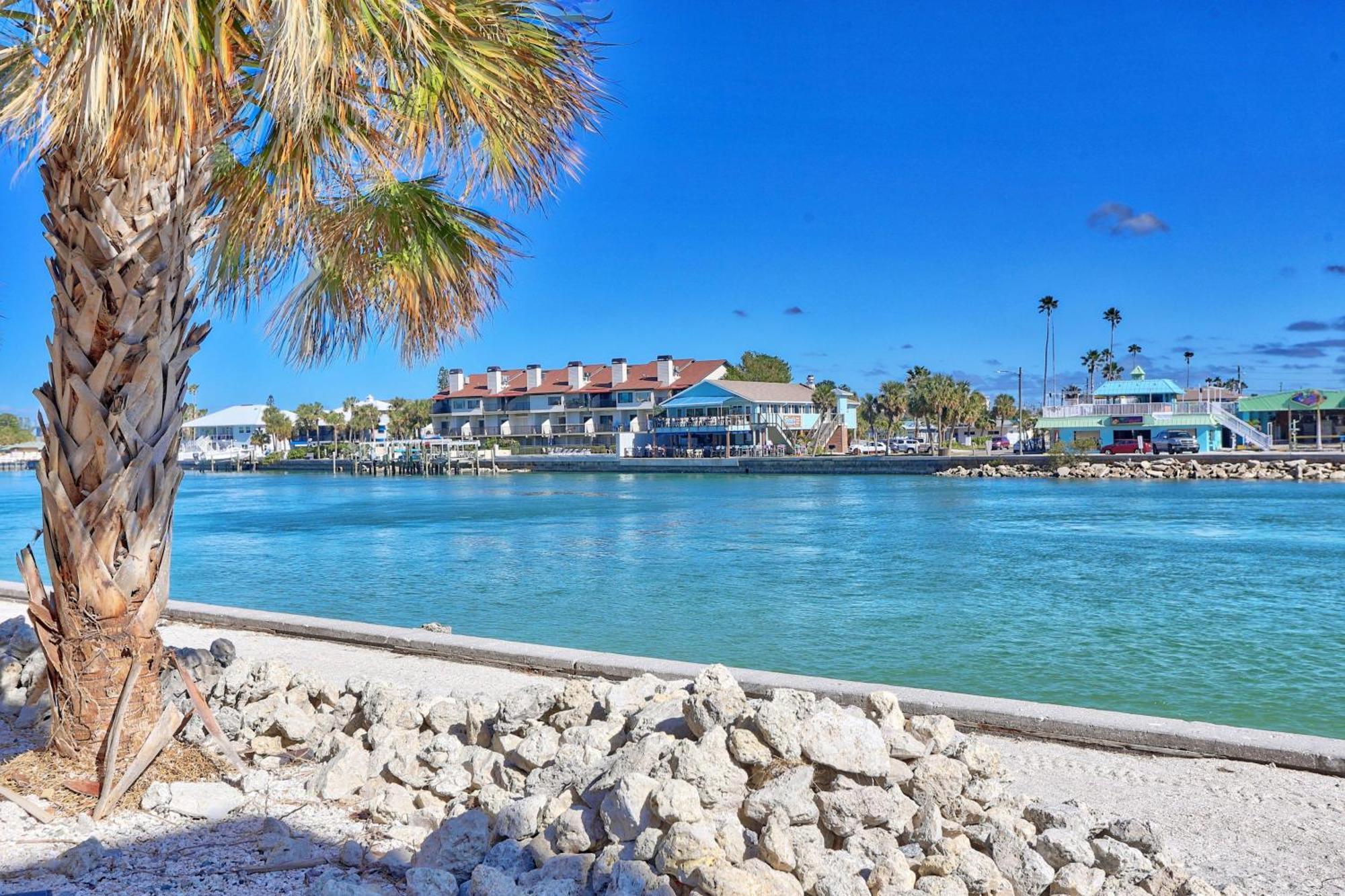 Land'S End 7-203 Beach Front - Premier Villa St. Pete Beach Exterior photo